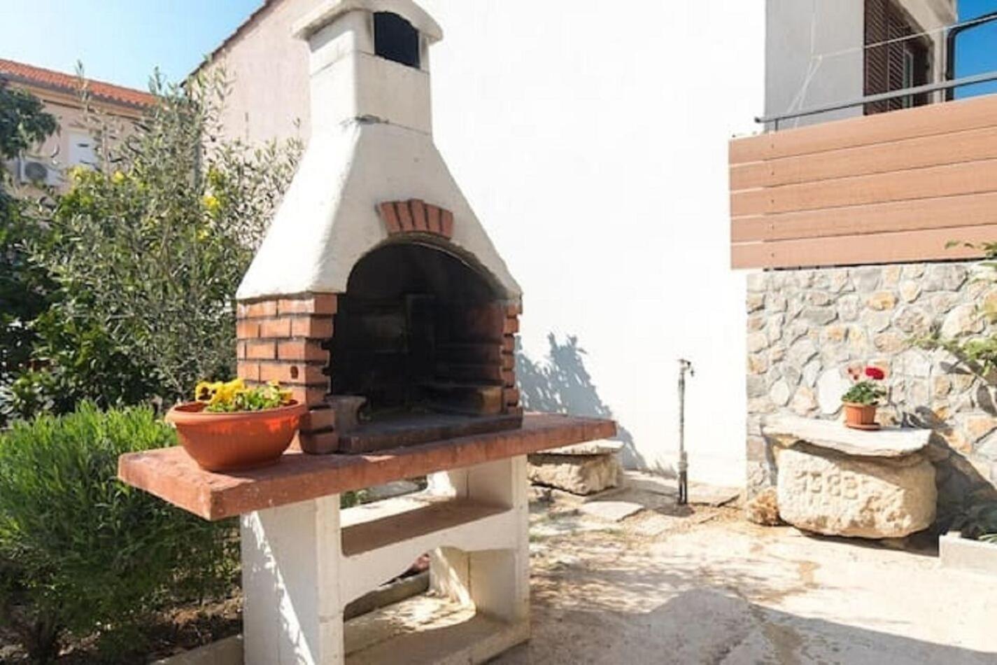 Holiday Home Mari - Modern Holiday House Close To Sea Punat Luaran gambar